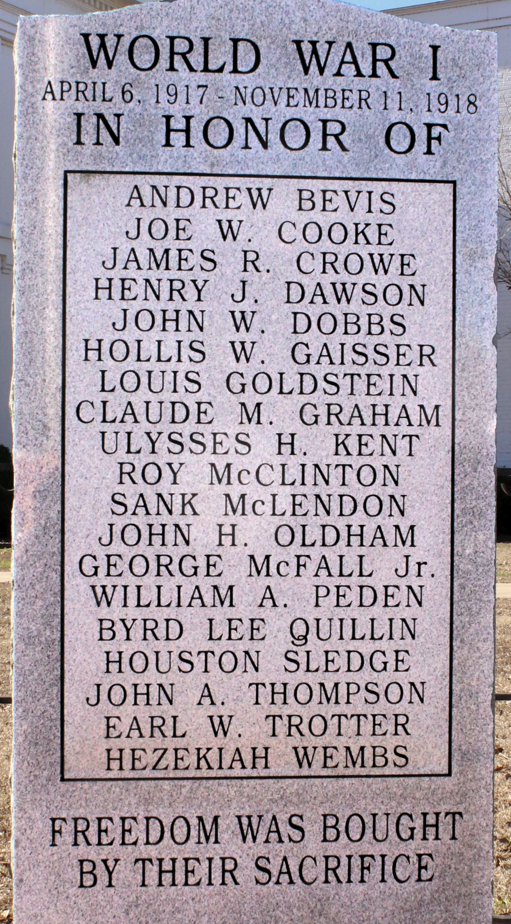 Zoom on the image : Colbert County WW1 Memorial