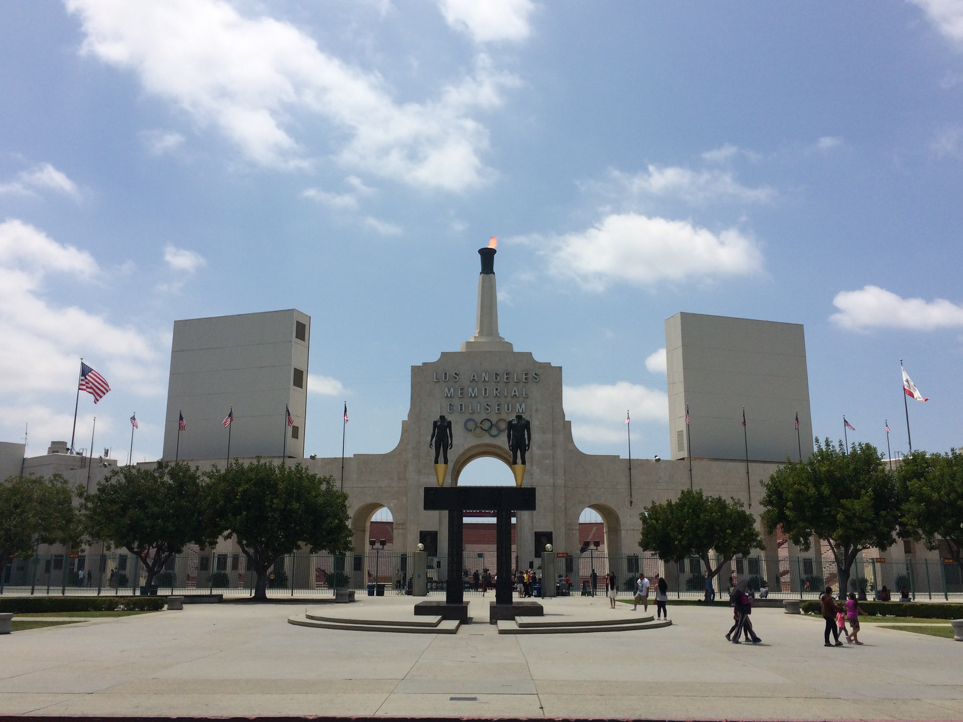 Zoom on the image : Los Angeles Memorial Coliseum