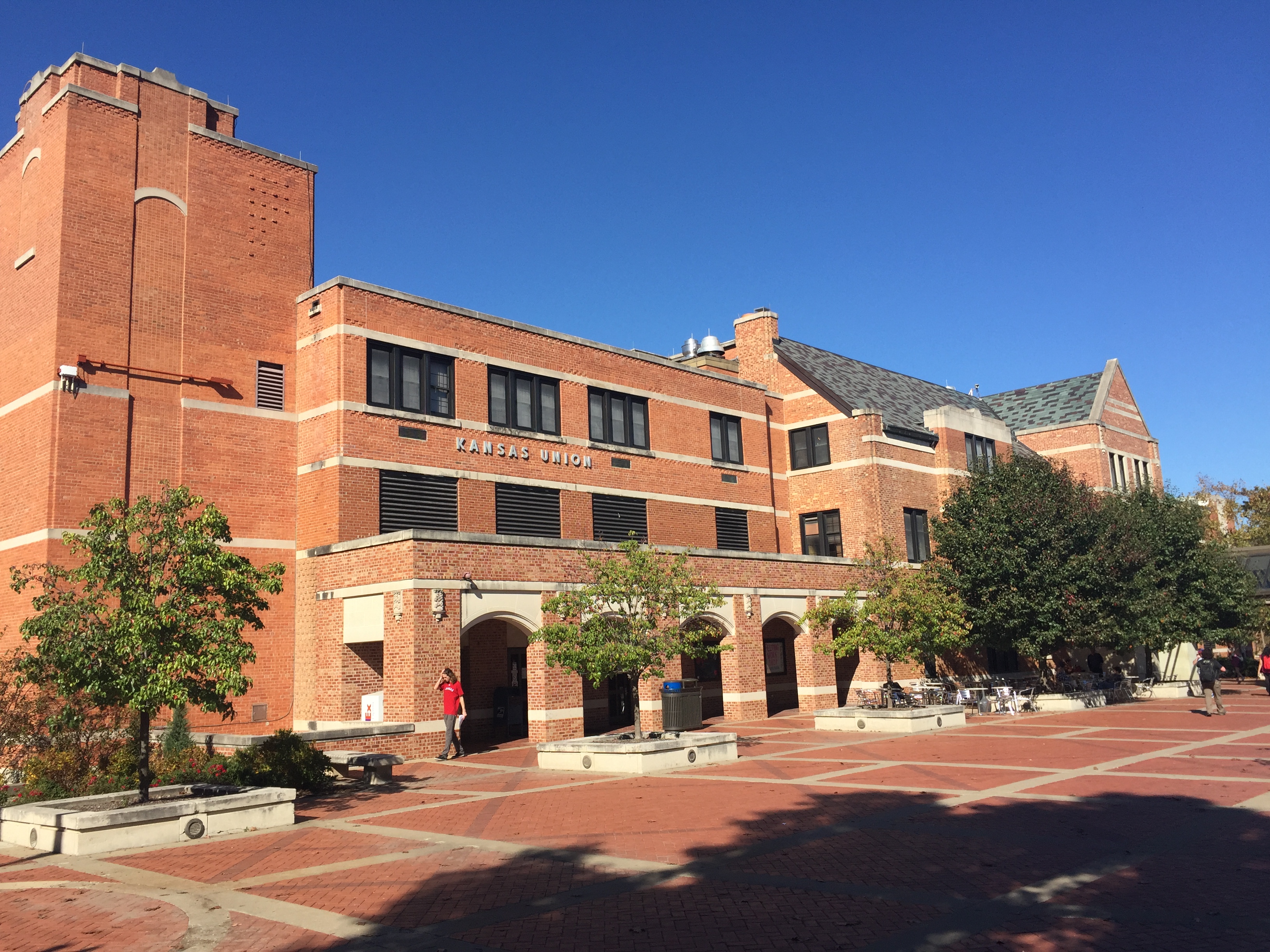 Zoom on the image : Kansas Memorial Union