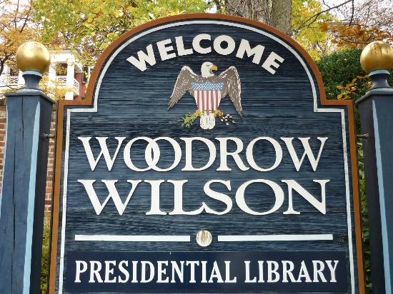 Zoom on the image : The Woodrow Wilson Presidential Library