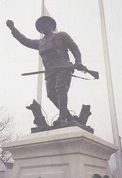 Zoom on the image : The Spirit of the American Doughboy