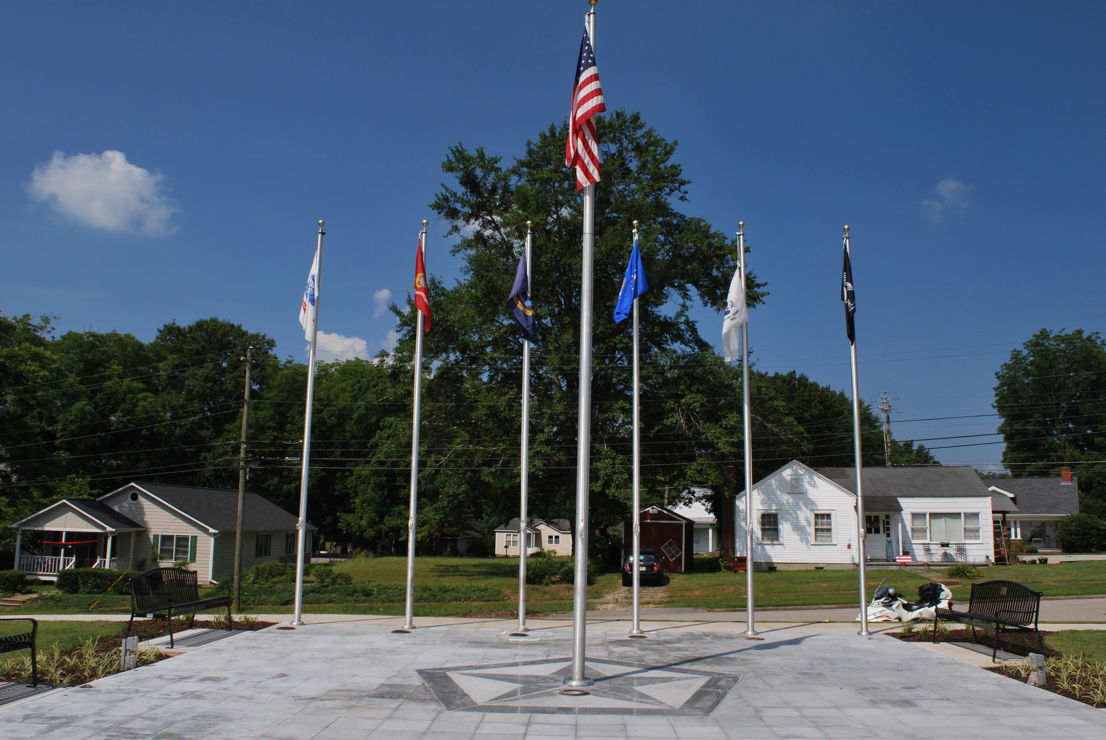 Zoom on the image : Haralson Co. - Bremen - Veterans Memorial