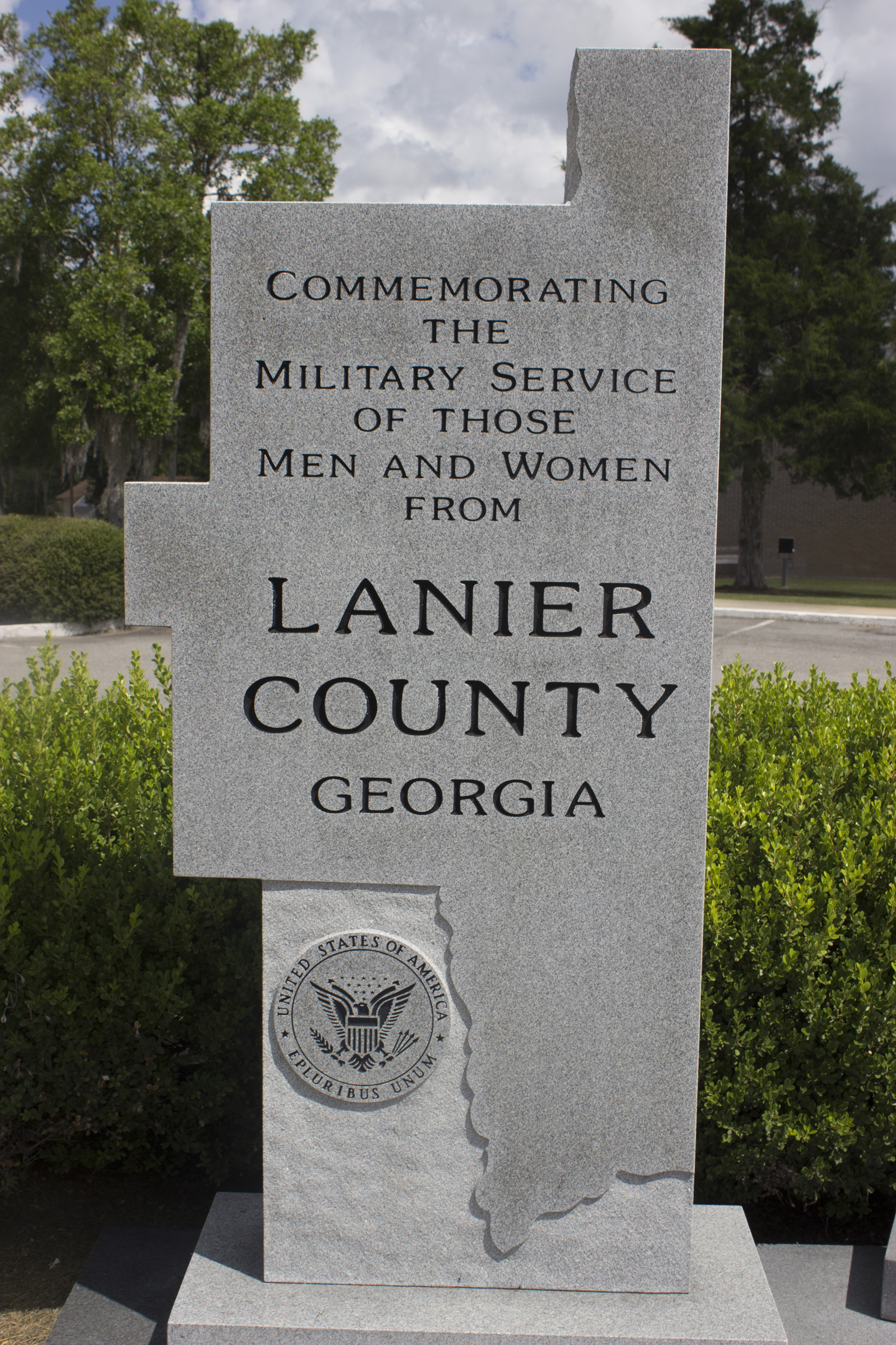 Zoom on the image : Lanier Co. - Lakeland - Commemorative Markers