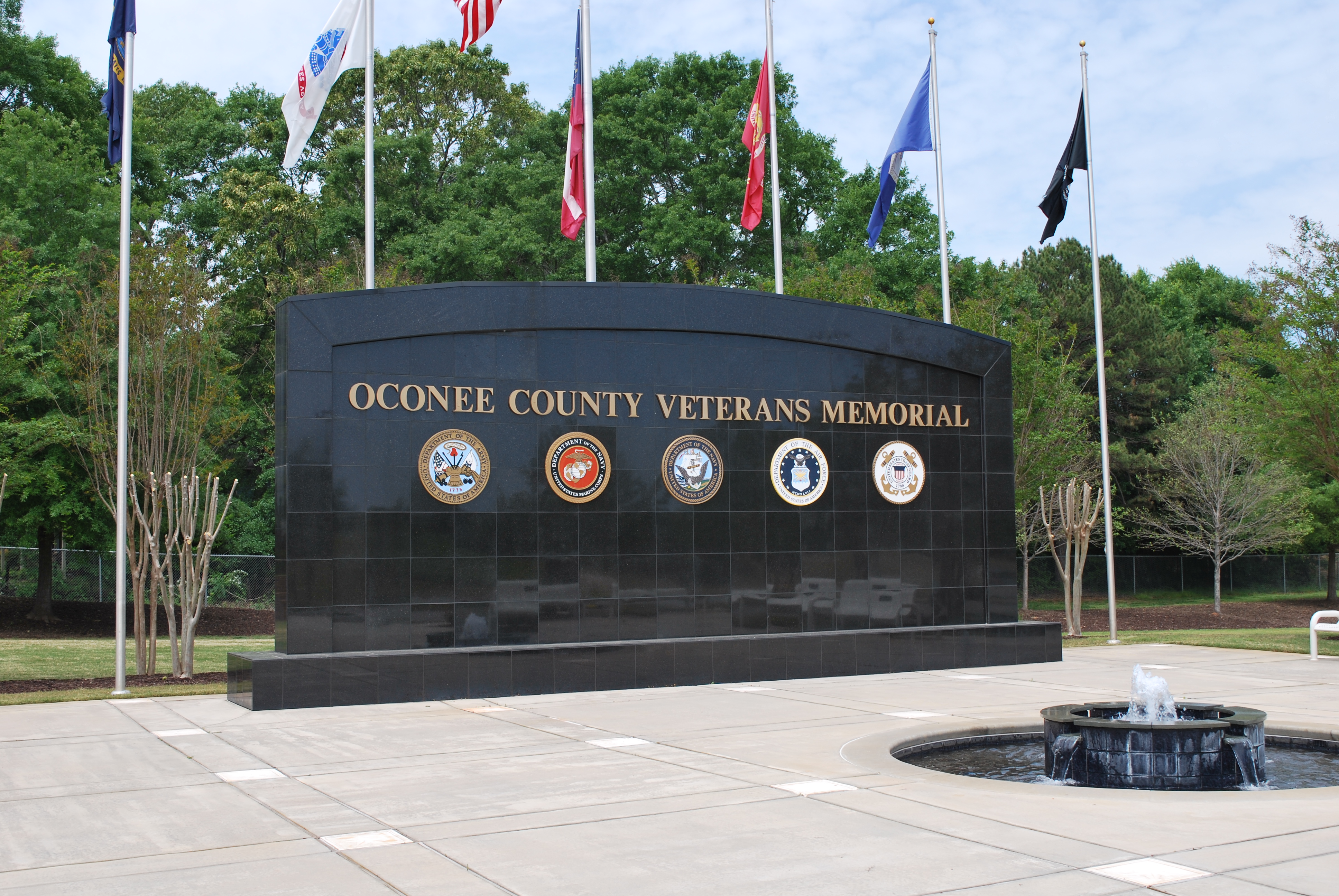 Zoom on the image : Oconee Co. - Watkinsville - Oconee County Veterans Memorial