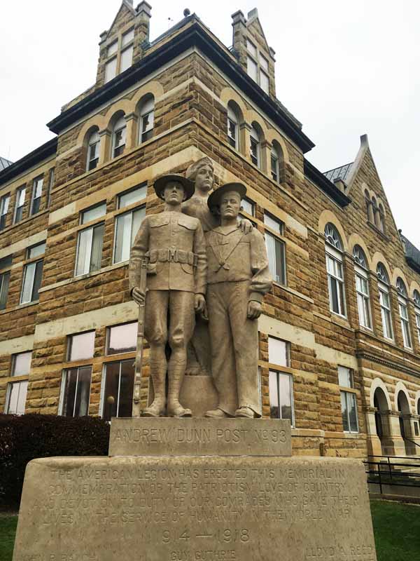 coleCountyWW1Memorial