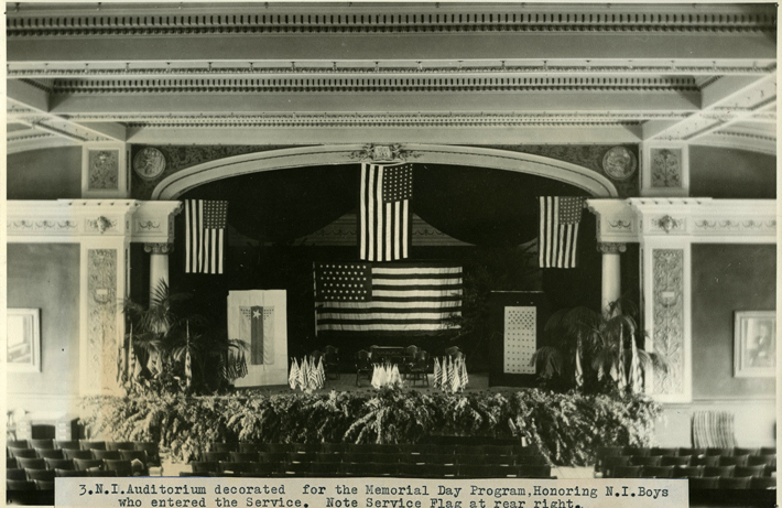 niu qrp5.013AltgeldAuditorium Flagscirca1919