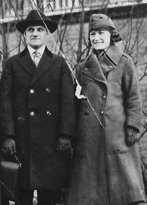 Mary Reilly Pvt First Class USMC w husband John Ravener Prospect Park NY circa 1918