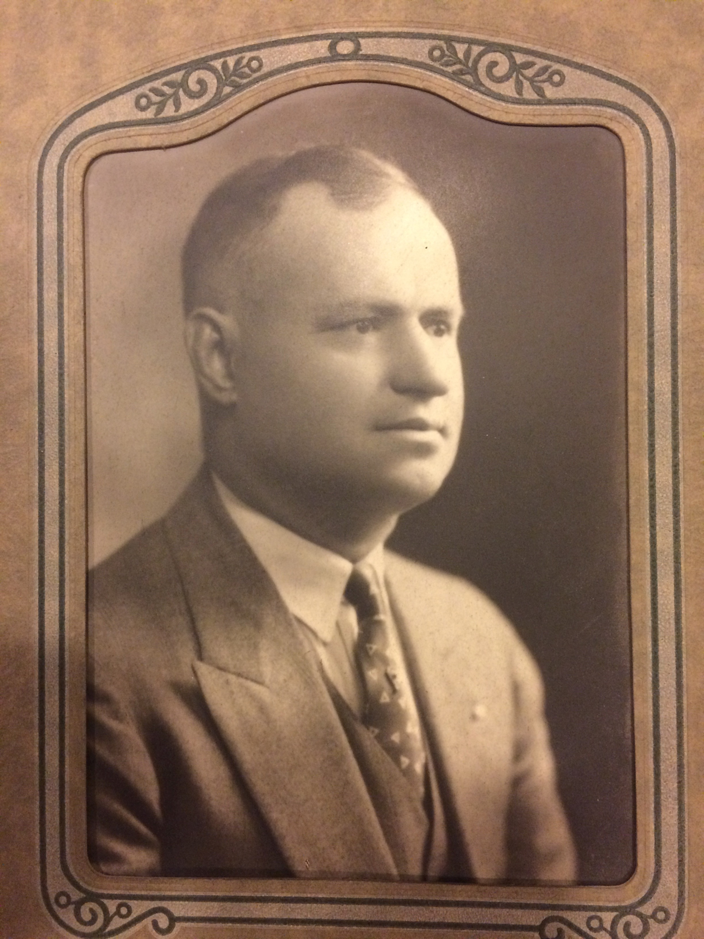5a7c95aba441f Peter Mavrias' 1930