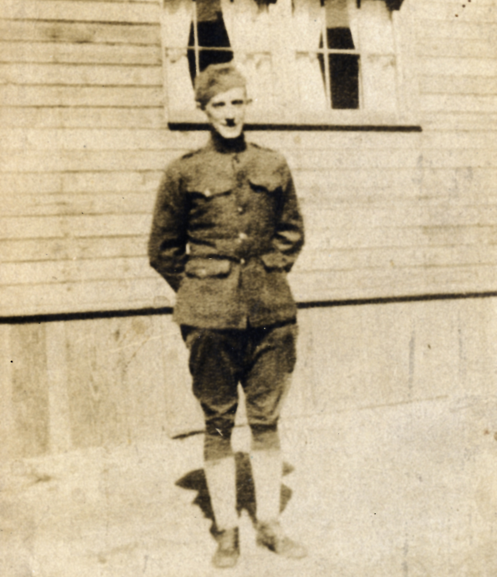 Frank Nicholas image