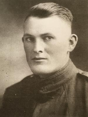 Richard Arnold image