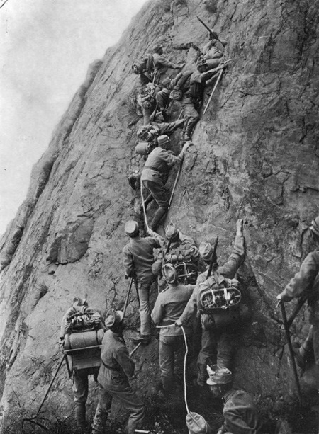 Italians scale Alpine peaks to defend their lines, date uncertain.