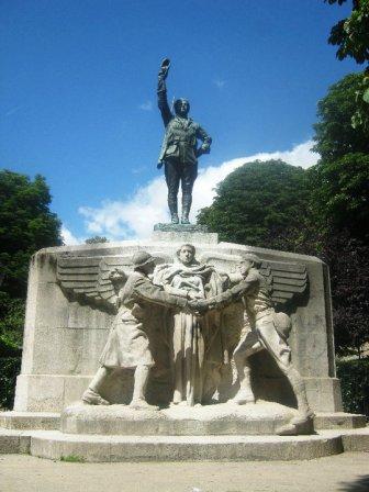 DONKINGSeegermemorial