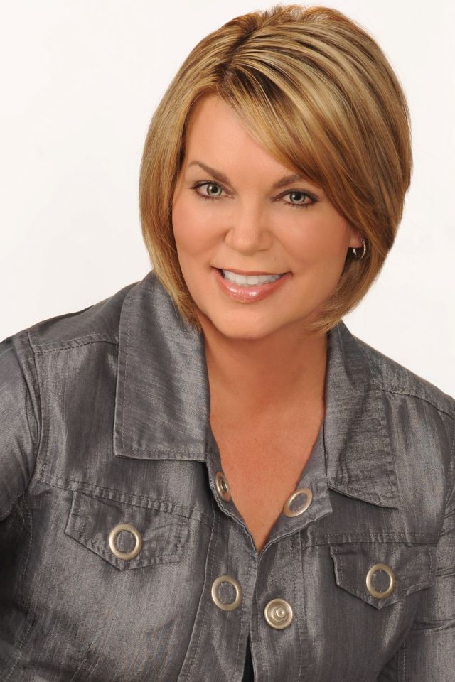 Tracy Crow bio photo